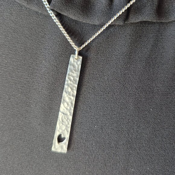 🍁Amos Pewter Heart Beat Necklace - Picture 4 of 9